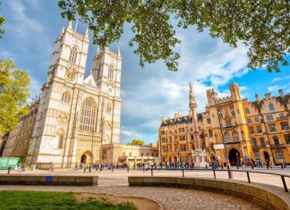 Mách bạn các điểm đến thú vị cho chuyến du lịch Châu Âu 2023 tự túc Mách bạn các điểm đến thú vị cho chuyến du lịch Châu Âu 2023 tự túc