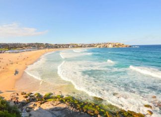Bãi biển Bondi – thiên đường du lịch biển hấp dẫn tại Sydney, Úc Bãi biển Bondi - thiên đường du lịch biển hấp dẫn tại Sydney, Úc