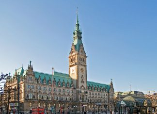 Thăm những lâu đài cổ kính nhất Châu Âu trong tour Du Lịch Đức của dulichviet